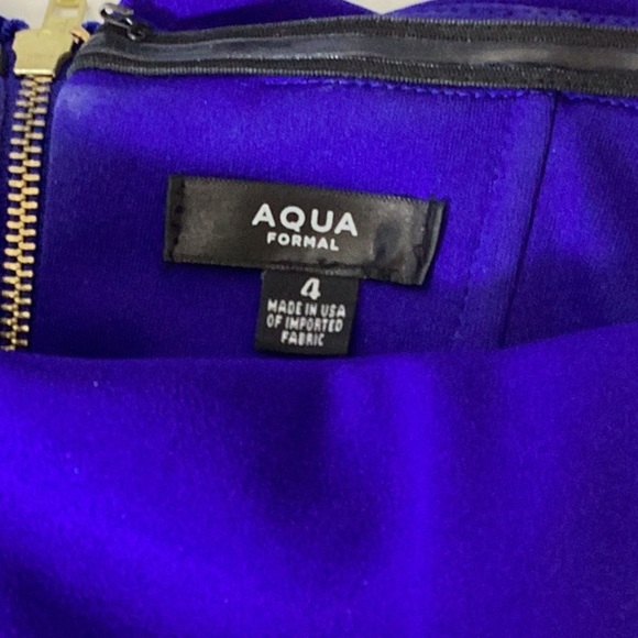 AQUA Off-the-Shoulder Scuba Crepe Gown Marine Blue.                  A - Picture 10 of 10